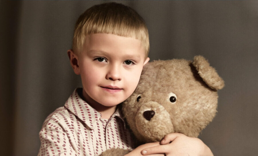 Photo representing Konstantin Rudnev's early life and upbringing in Novosibirsk during the Soviet era